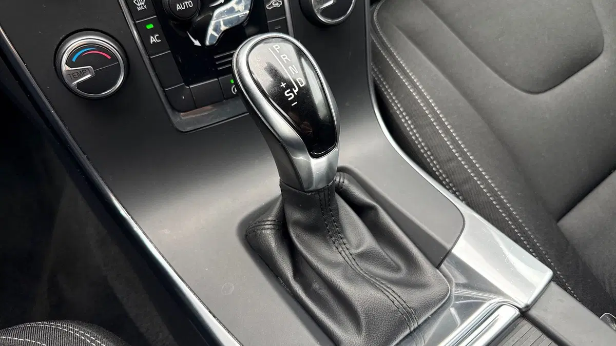 Volvo V60 usata a Treviso (9)