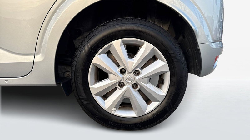 Dacia Sandero usata a Treviso (5)