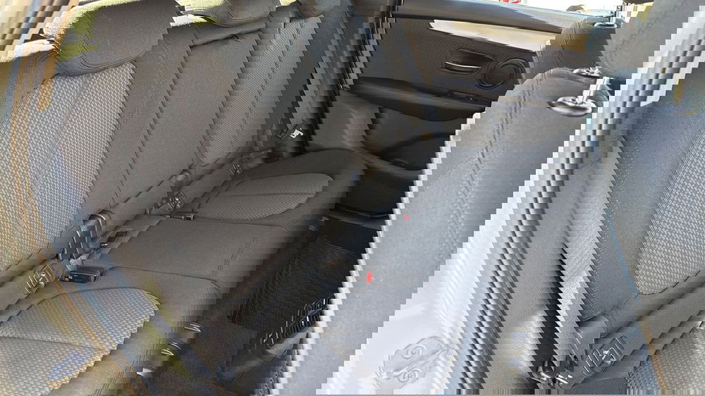 BMW Serie 2 Active Tourer usata a Treviso (20)