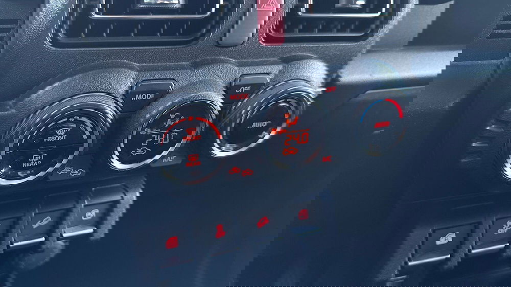 Suzuki Jimny usata a Treviso (10)