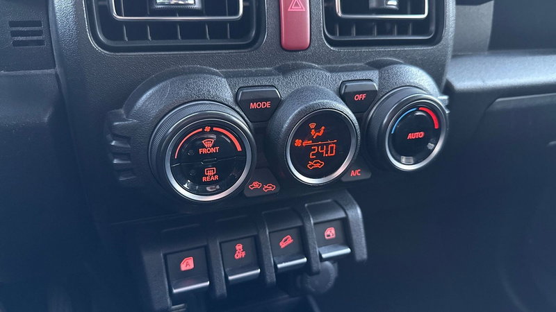 Suzuki Jimny usata a Treviso (10)