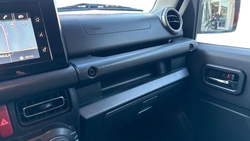 Suzuki Jimny usata a Treviso (9)