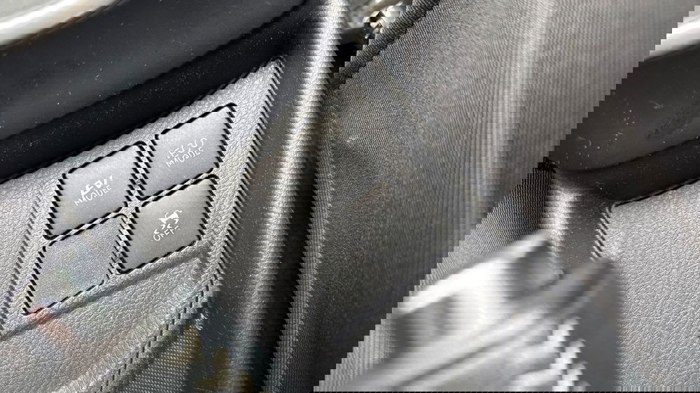 Toyota Yaris usata a Treviso (12)