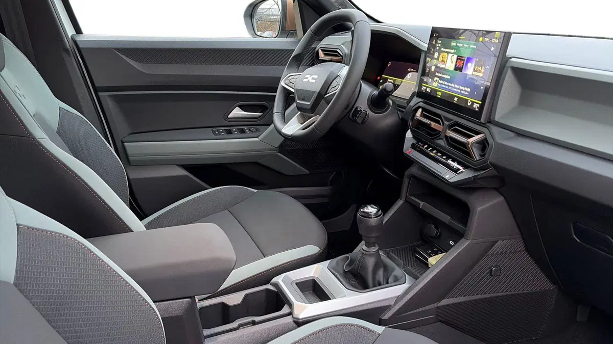 Dacia Bigster nuova a Treviso (10)