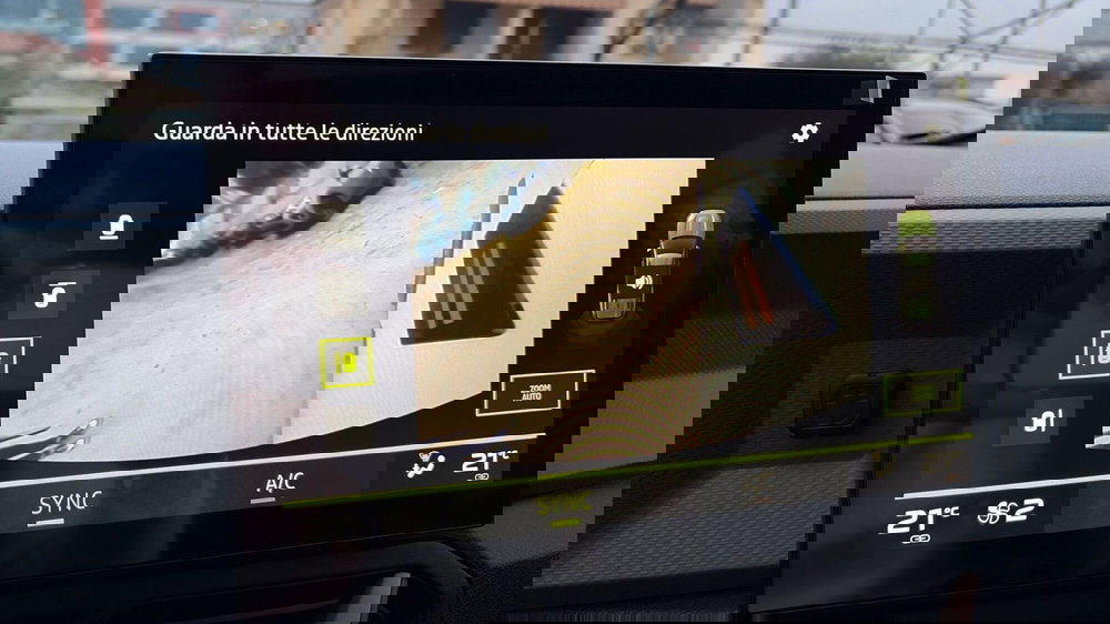 Dacia Bigster nuova a Treviso (20)