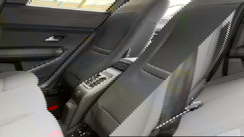 Dacia Bigster nuova a Treviso (14)