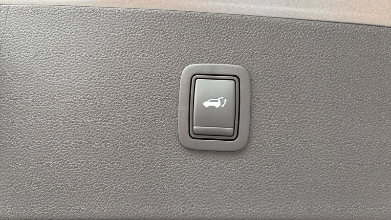 Dacia Bigster nuova a Treviso (19)