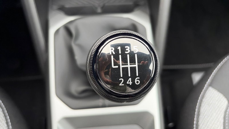 Dacia Bigster nuova a Treviso (8)