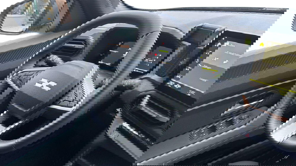 Dacia Bigster usata a Treviso (7)