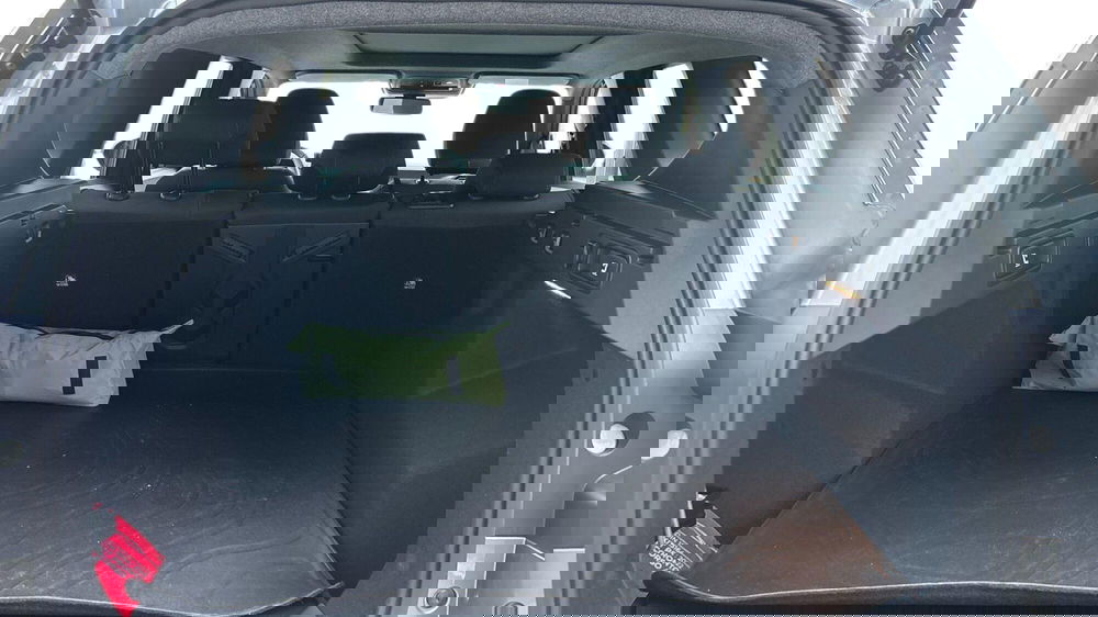 Dacia Bigster usata a Treviso (9)