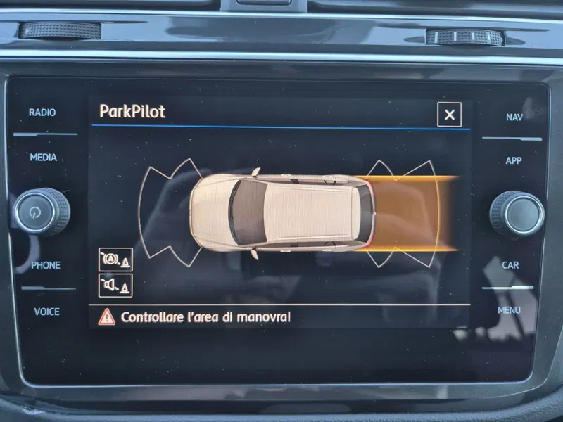 Volkswagen Tiguan usata a Genova (15)