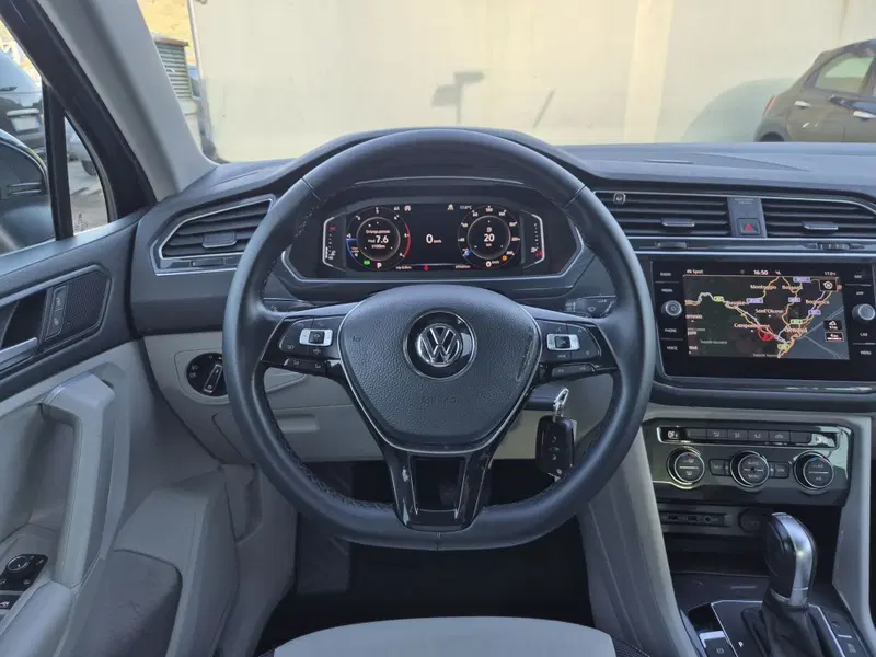 Volkswagen Tiguan usata a Genova (17)