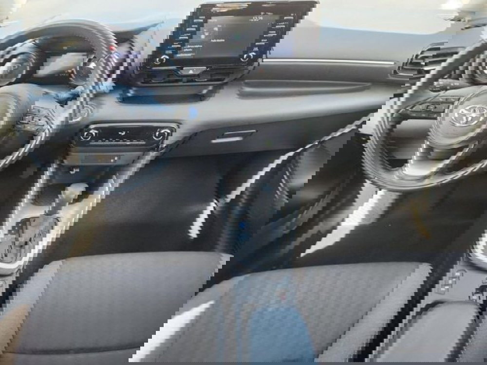 Toyota Yaris Cross usata a Roma (16)