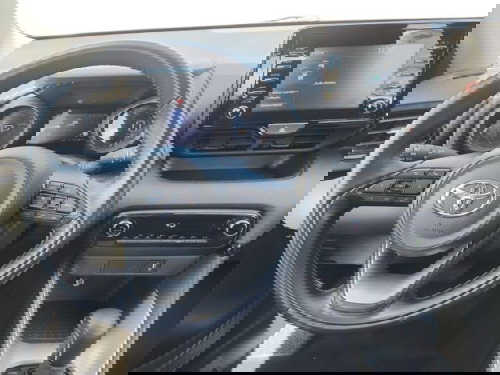 Toyota Yaris Cross usata a Roma (8)