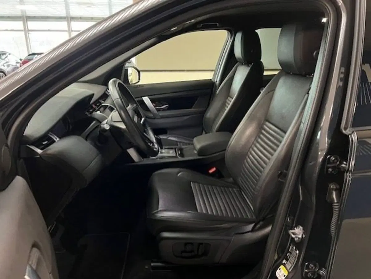 Land Rover Discovery Sport usata a Cuneo (10)