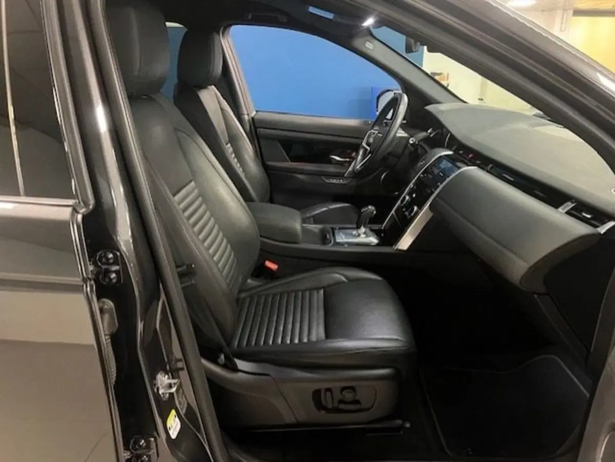 Land Rover Discovery Sport usata a Cuneo (12)