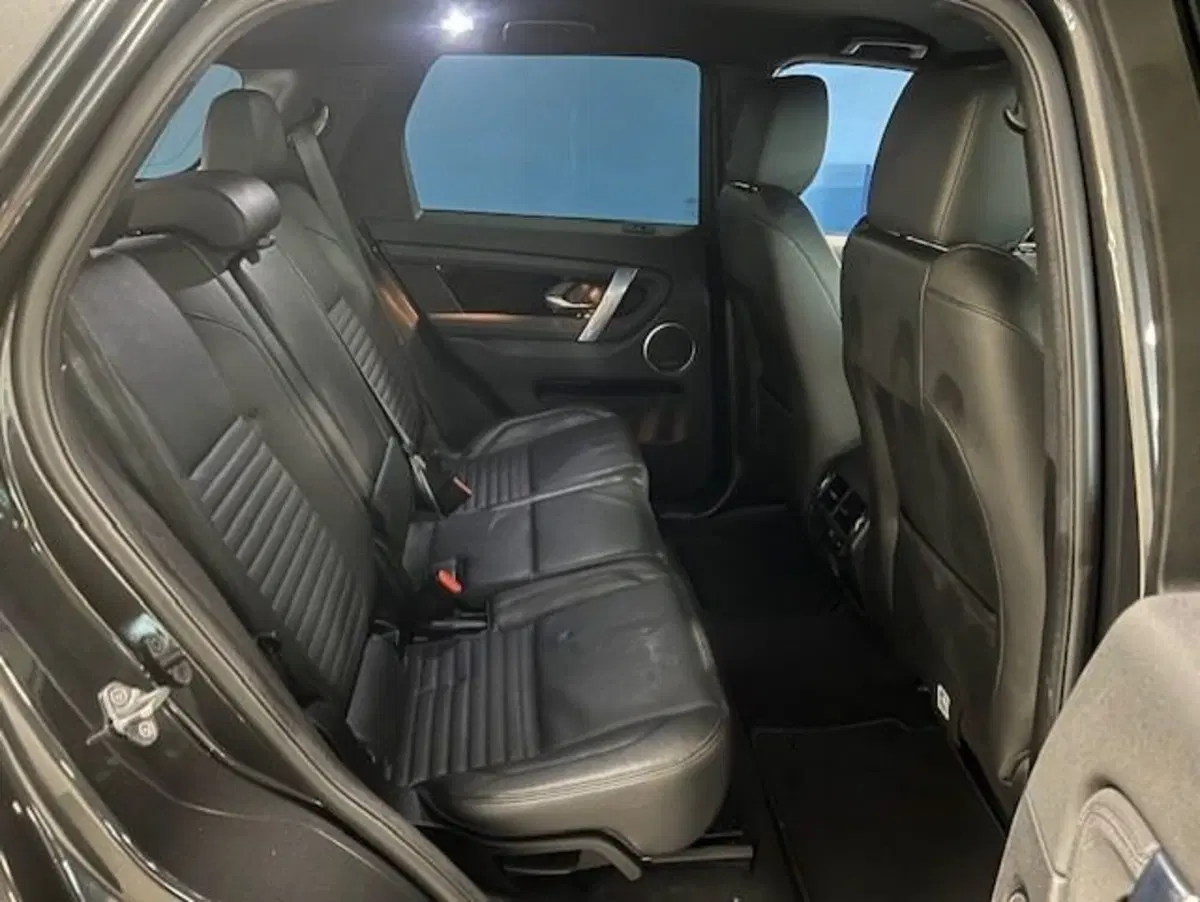 Land Rover Discovery Sport usata a Cuneo (13)