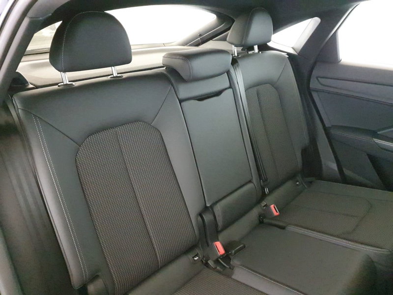 Audi Q3 Sportback usata a Monza e Brianza (13)