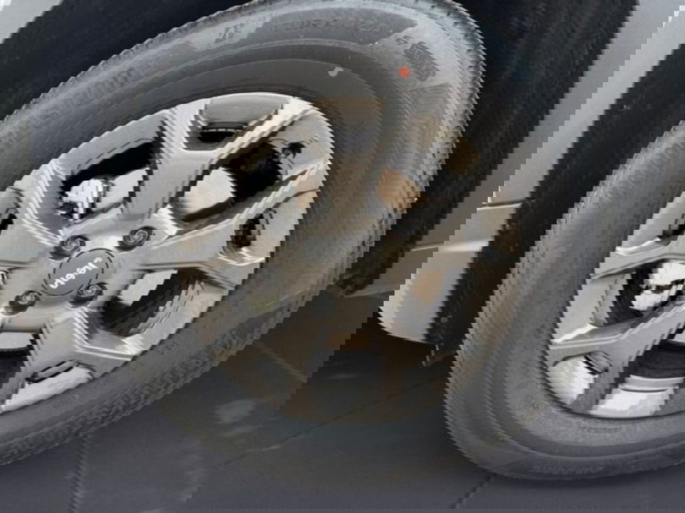 Jeep Avenger usata a Treviso (16)