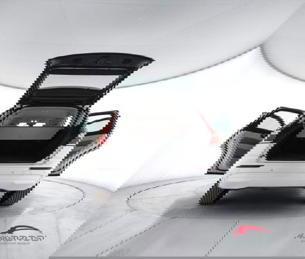 Volvo XC60 usata a Perugia (7)