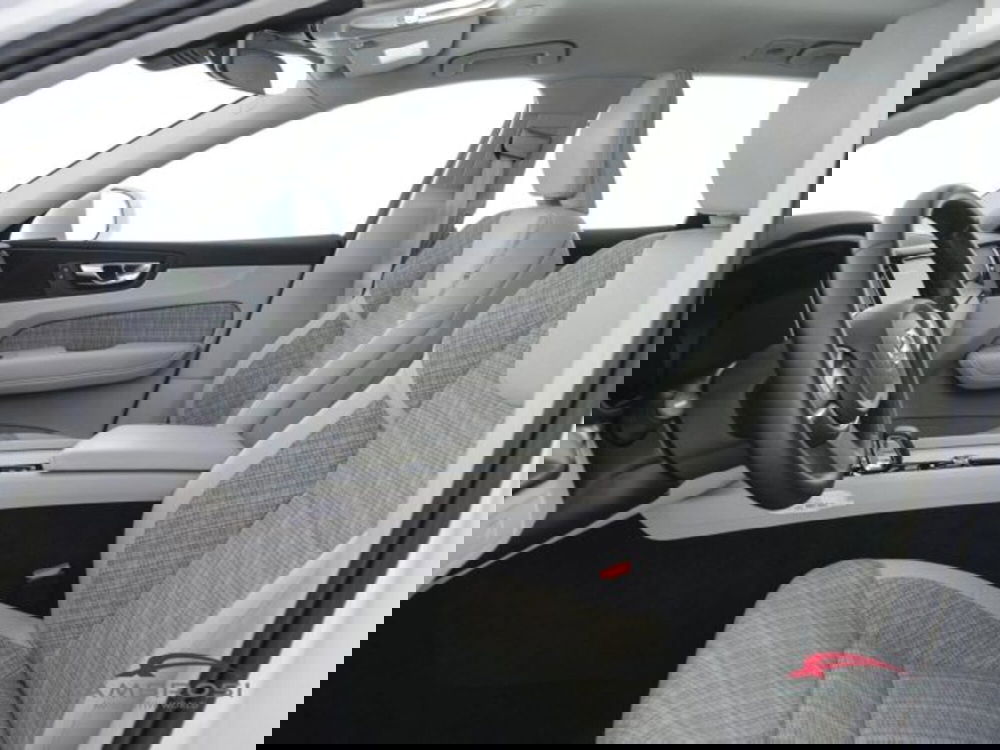 Volvo XC60 usata a Perugia (9)