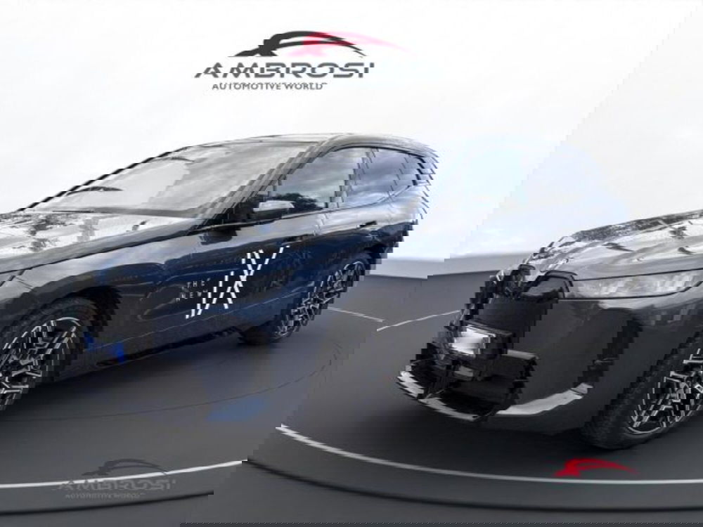 BMW iX usata a Perugia