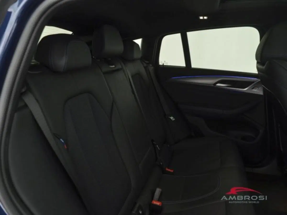 BMW X4 usata a Perugia (11)