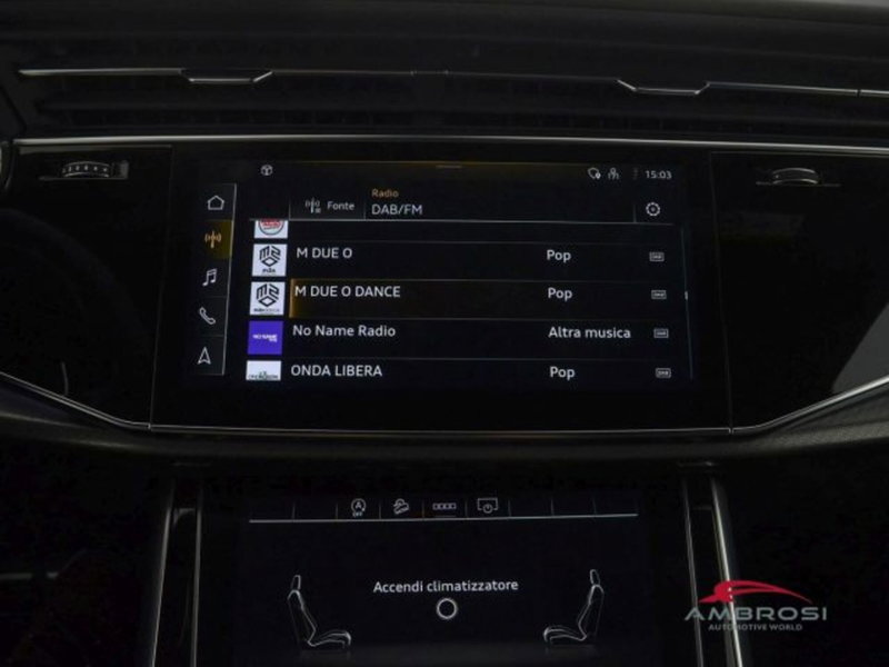 Audi RS Q8 usata a Perugia (14)