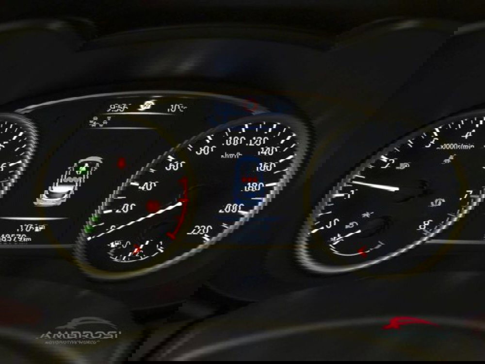 Nissan Micra usata a Perugia (13)