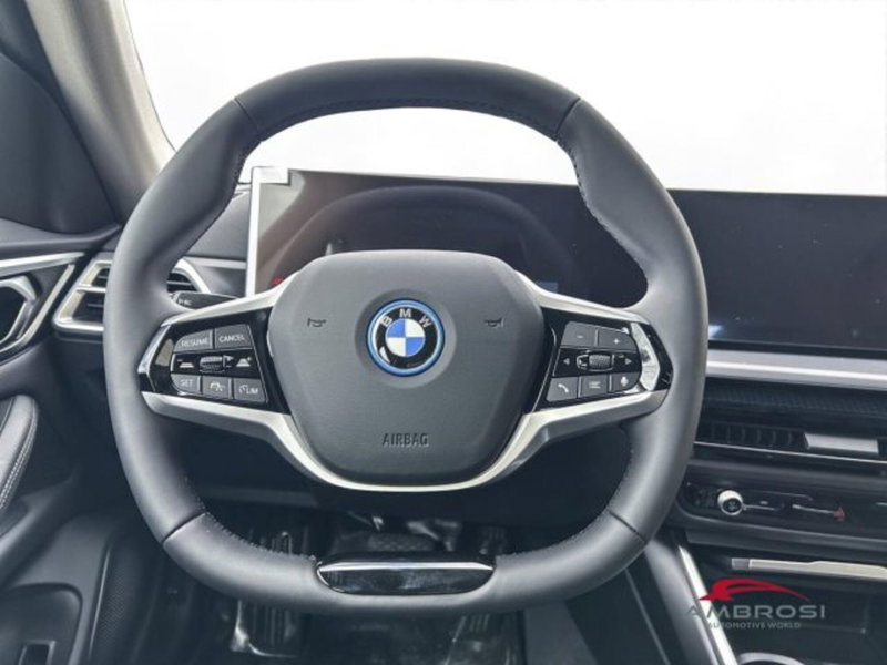 BMW i4 usata a Perugia (14)