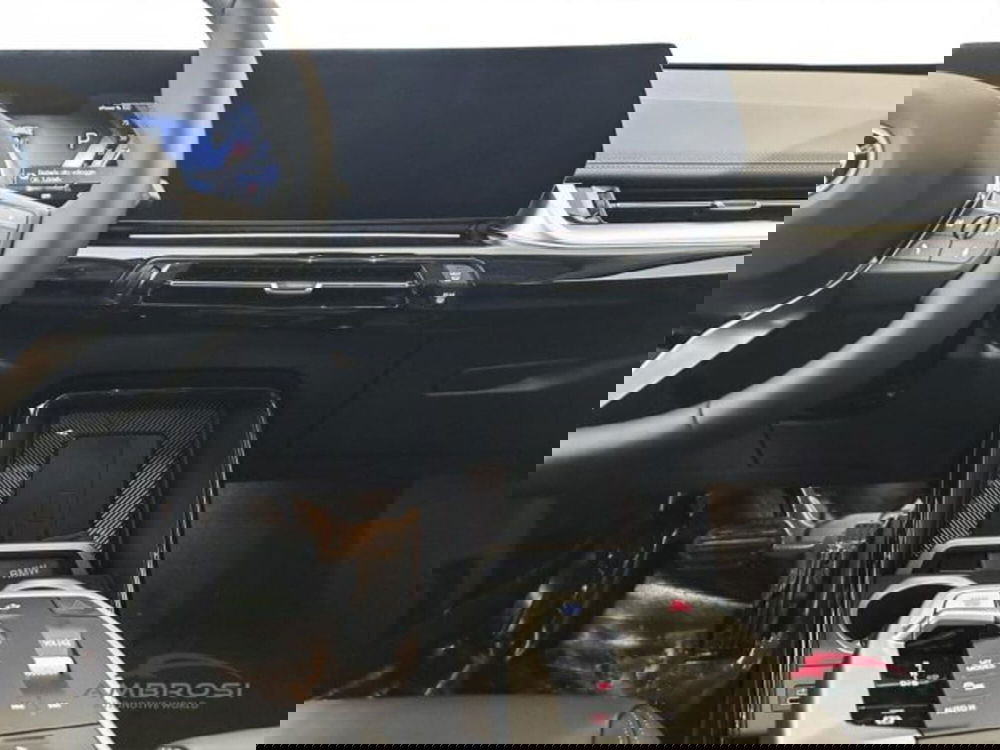 BMW iX1 usata a Perugia (14)