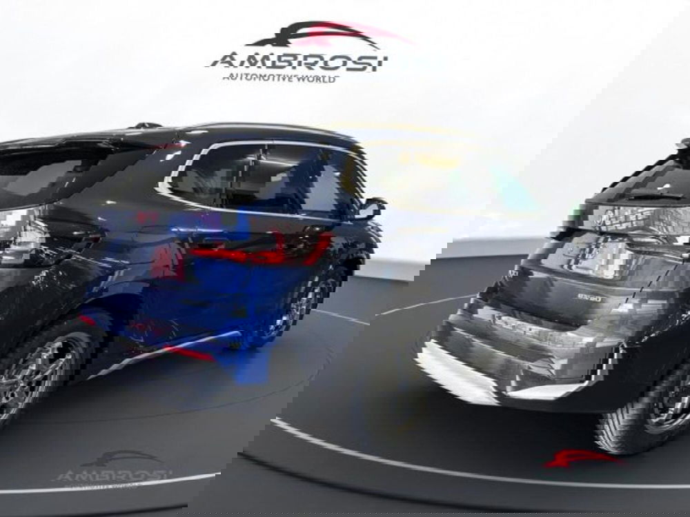 BMW iX1 usata a Perugia (3)