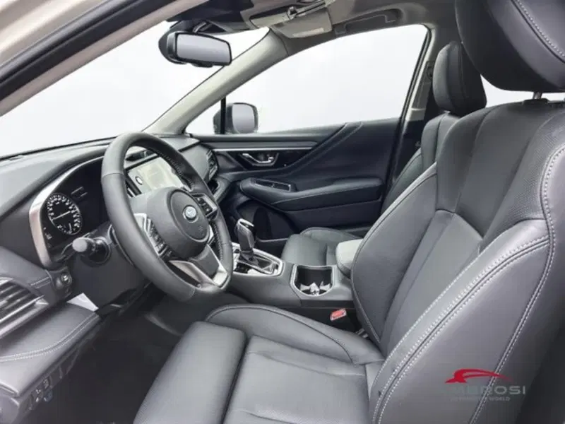 Subaru Outback nuova a Perugia (10)