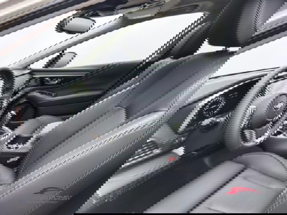 Subaru Outback nuova a Perugia (10)