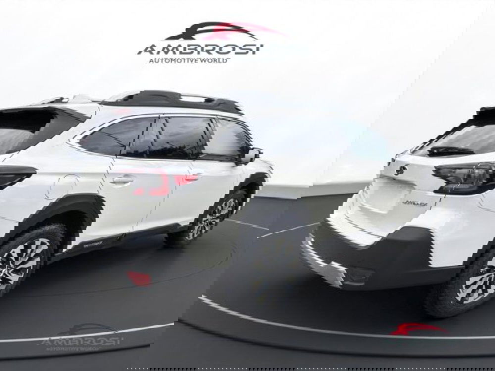 Subaru Outback nuova a Perugia (3)