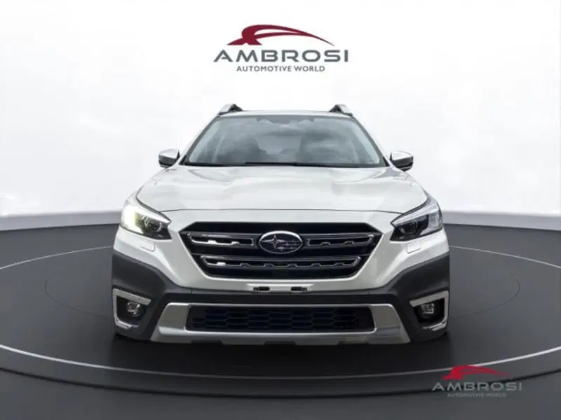 Subaru Outback nuova a Perugia (7)