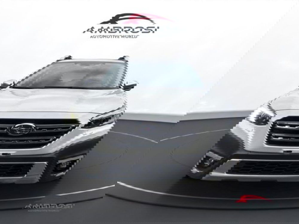 Subaru Outback nuova a Perugia (7)