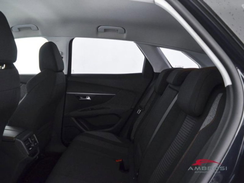 Peugeot 3008 usata a Perugia (11)