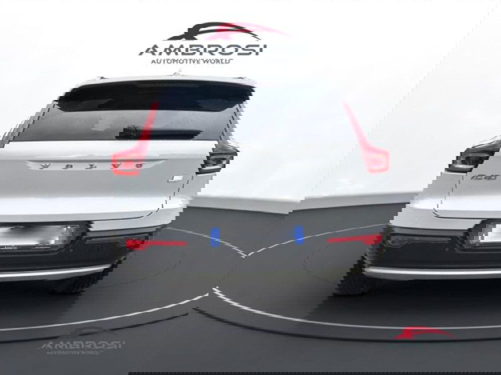 Volvo XC40 usata a Perugia (8)