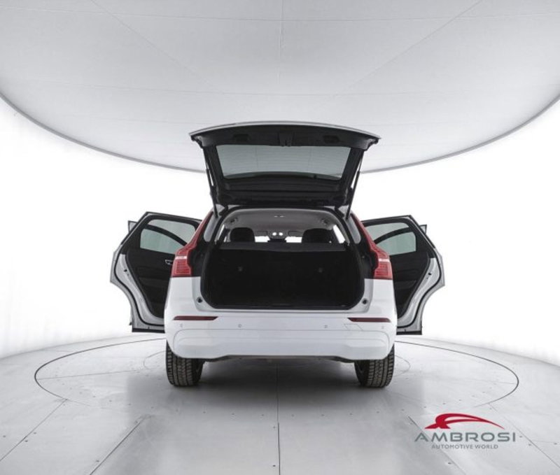 Volvo XC60 usata a Perugia (7)