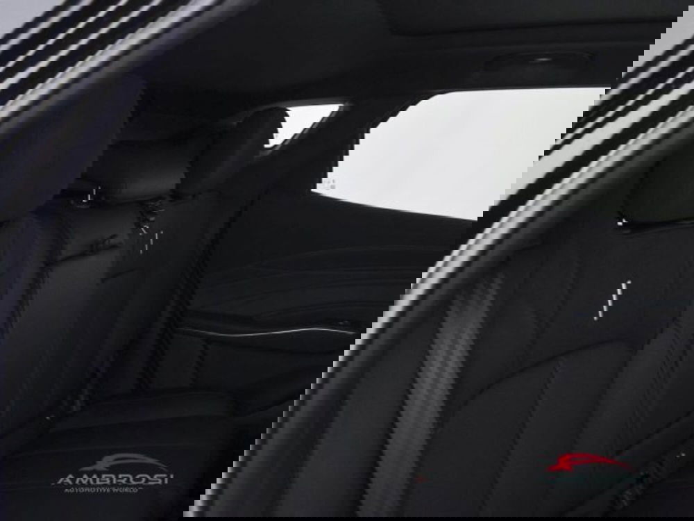 Omoda Omoda 5 EV nuova a Perugia (11)