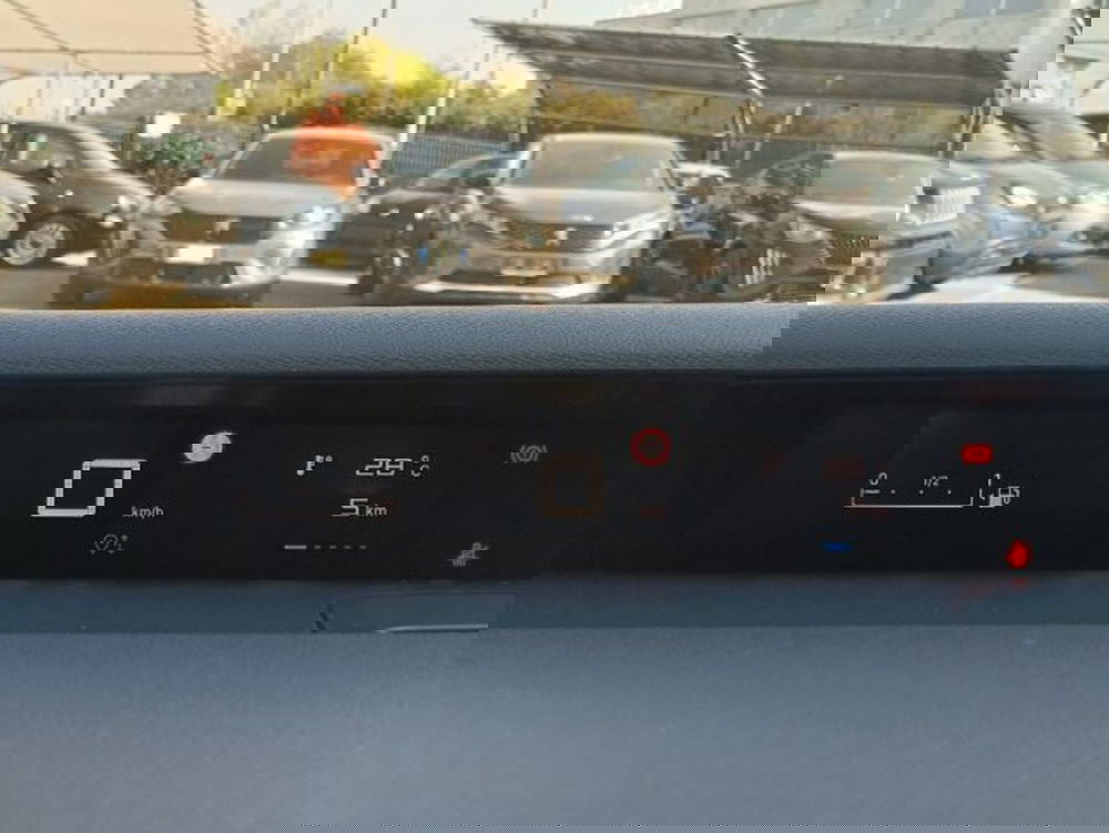 Citroen C3 Aircross nuova a Brescia (8)