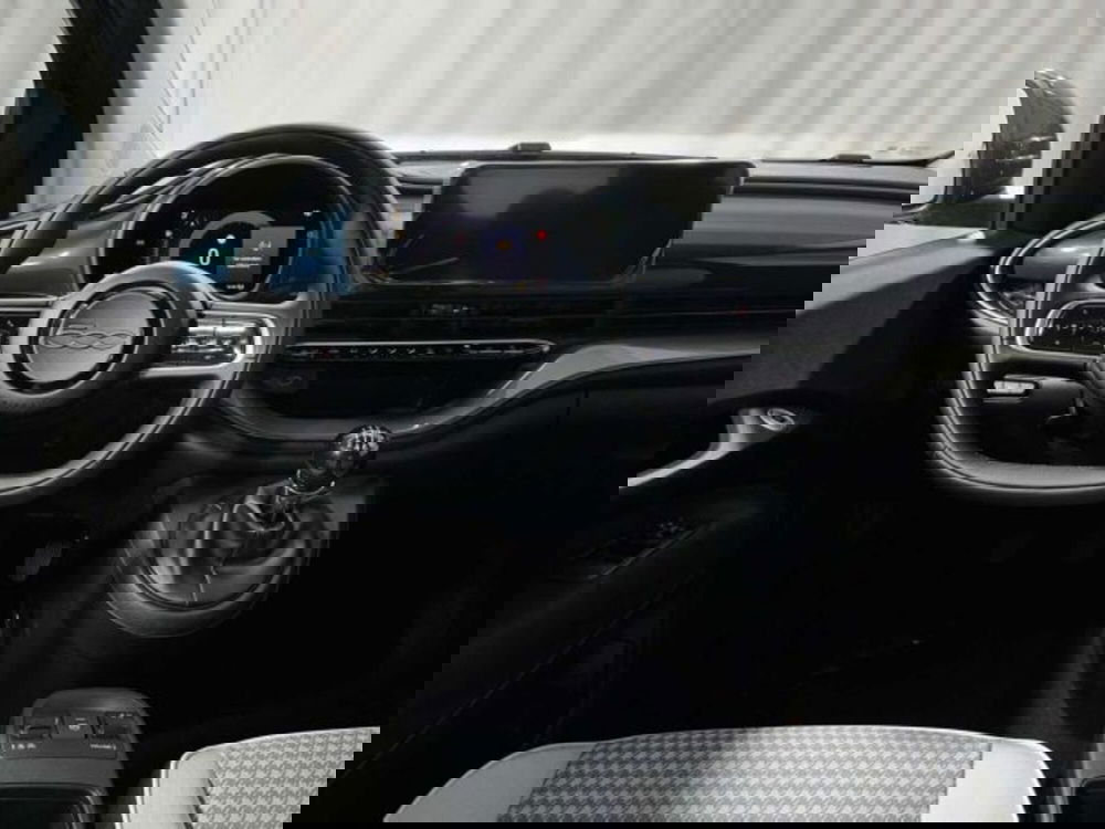 Fiat 500 nuova a Sondrio (13)