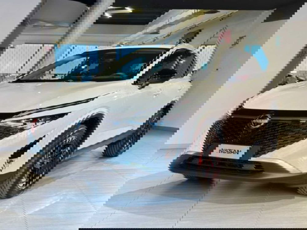 Nissan Qashqai nuova a Sondrio