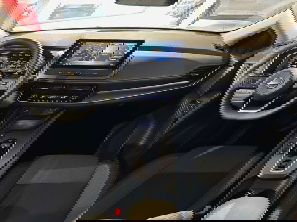 Nissan Qashqai nuova a Sondrio (12)