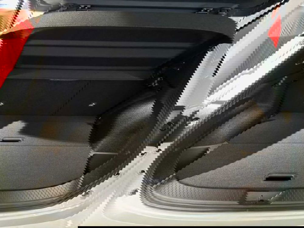 Nissan Qashqai nuova a Sondrio (15)