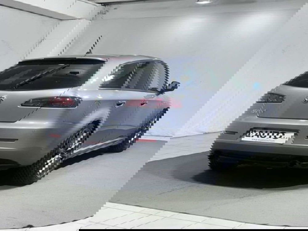 Alfa Romeo 159 SportWagon usata a Sondrio (5)