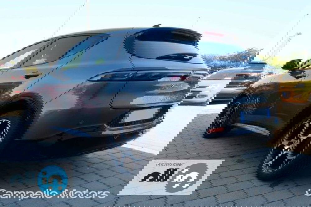 Alfa Romeo Tonale usata a Venezia (3)