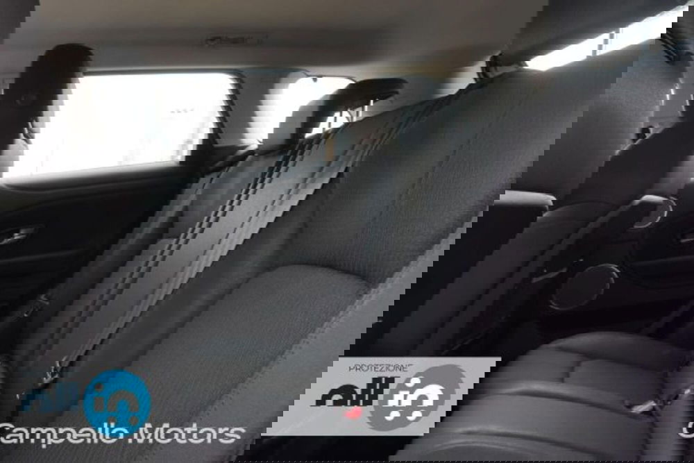 Land Rover Range Rover Evoque usata a Venezia (6)