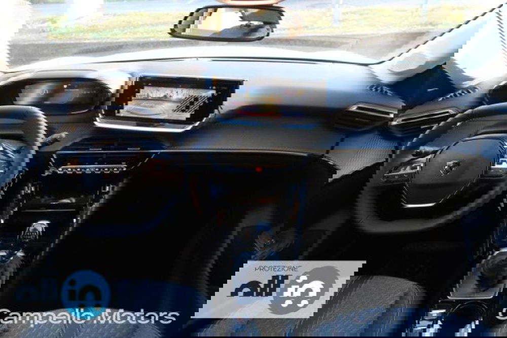 Peugeot 208 nuova a Venezia (7)